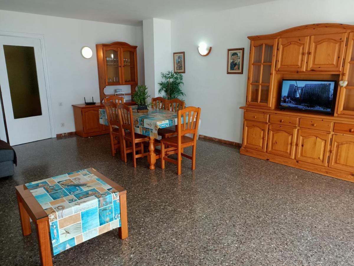 Piso Jover Alojamiento Para Mayores De 25 Anos !! Lloret de Mar Dış mekan fotoğraf